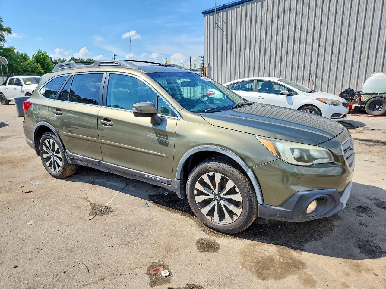 2015 SUBARU OUTBACK
