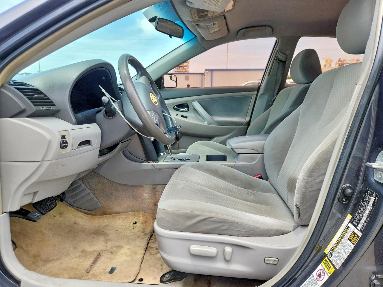 2009 TOYOTA CAMRY