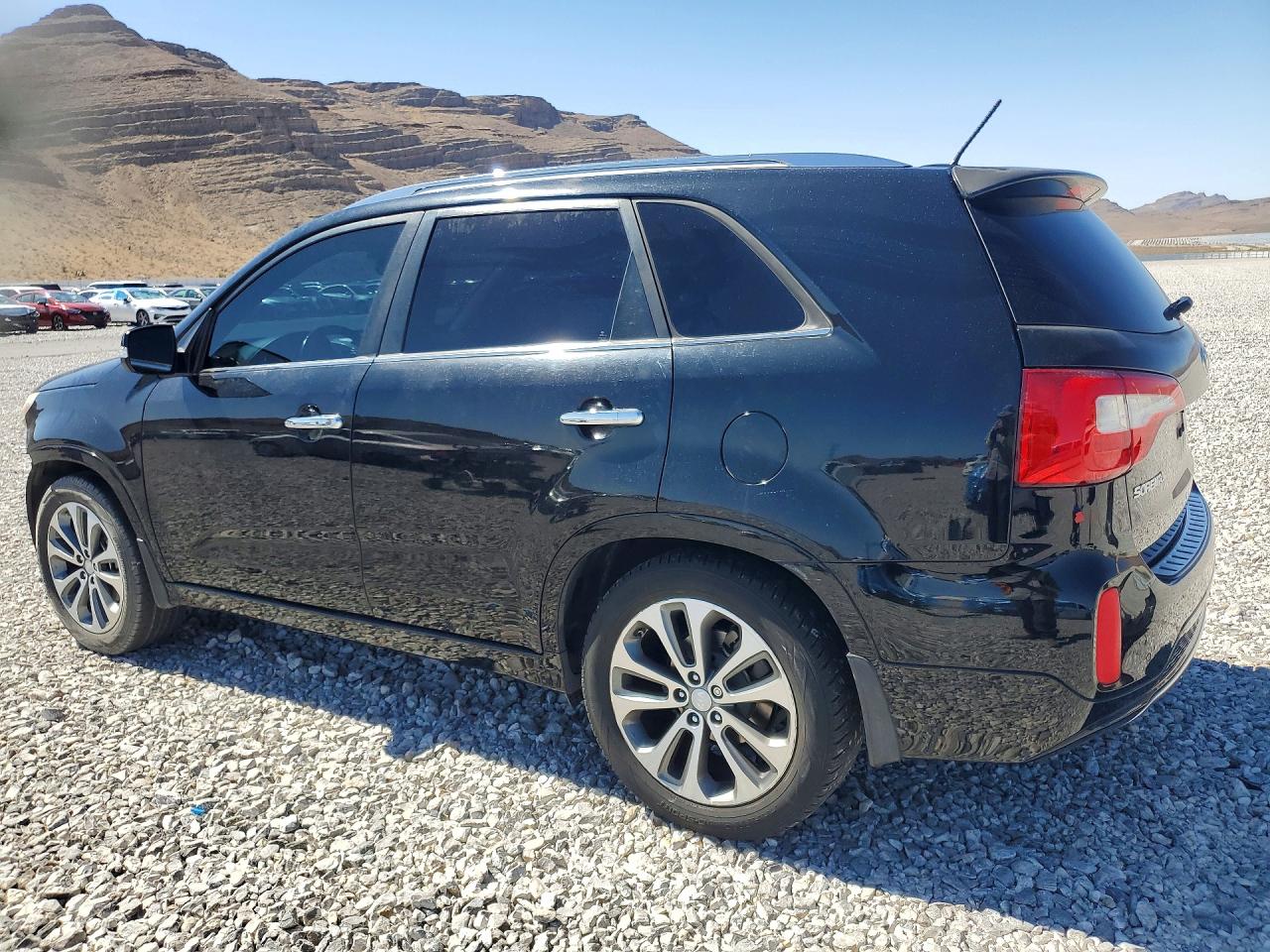 2015 KIA SORENTO