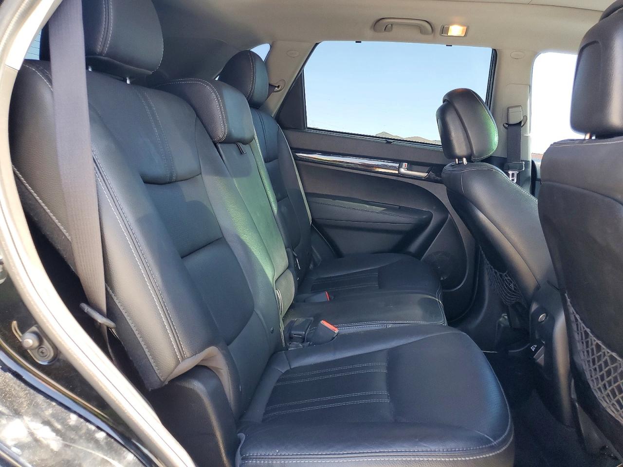 2015 KIA SORENTO