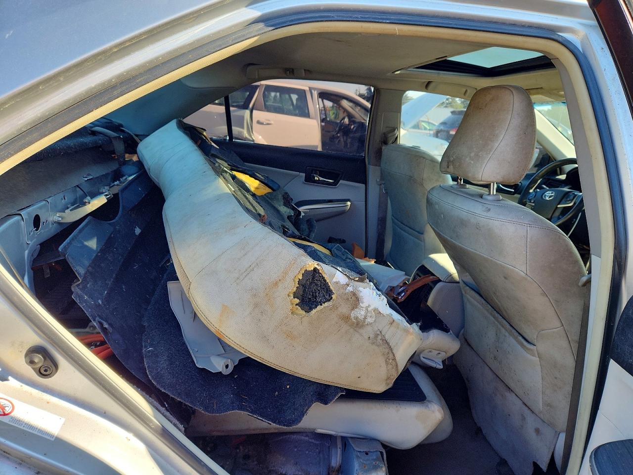 2014 TOYOTA CAMRY