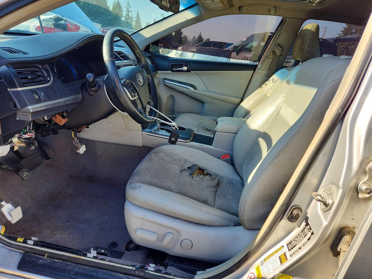 2014 TOYOTA CAMRY
