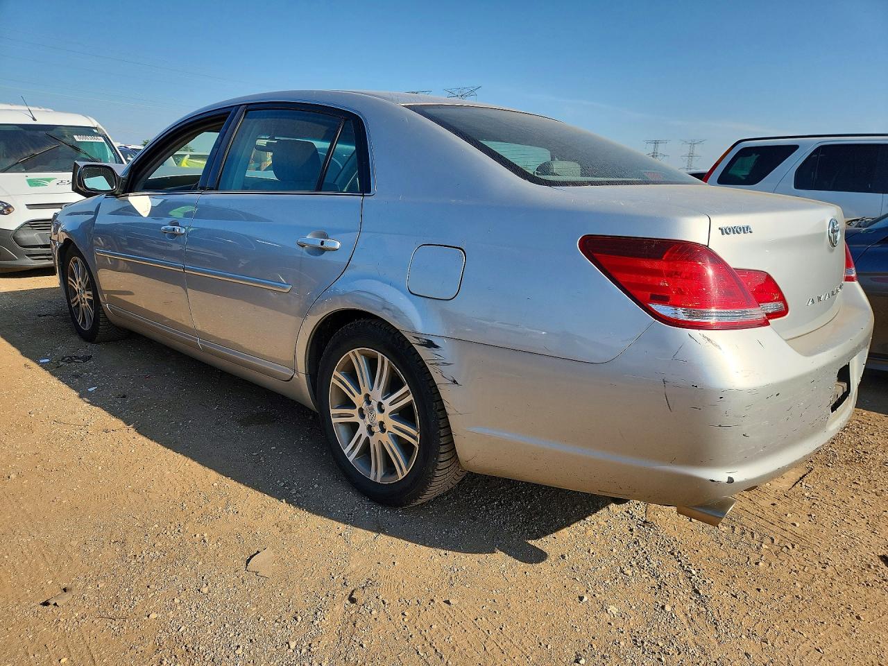 2006 TOYOTA AVALON