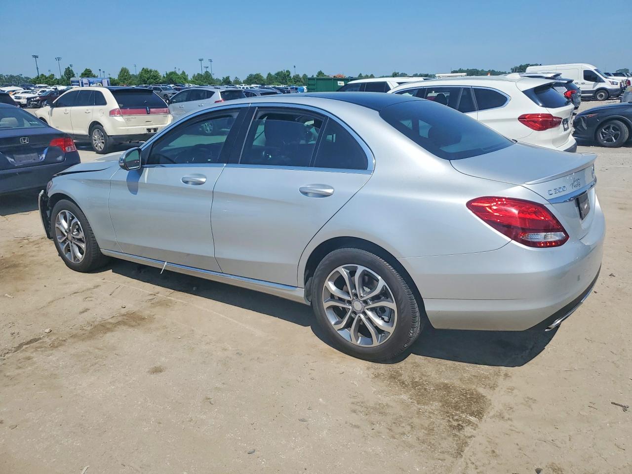 2016 MERCEDES-BENZ C-CLASS
