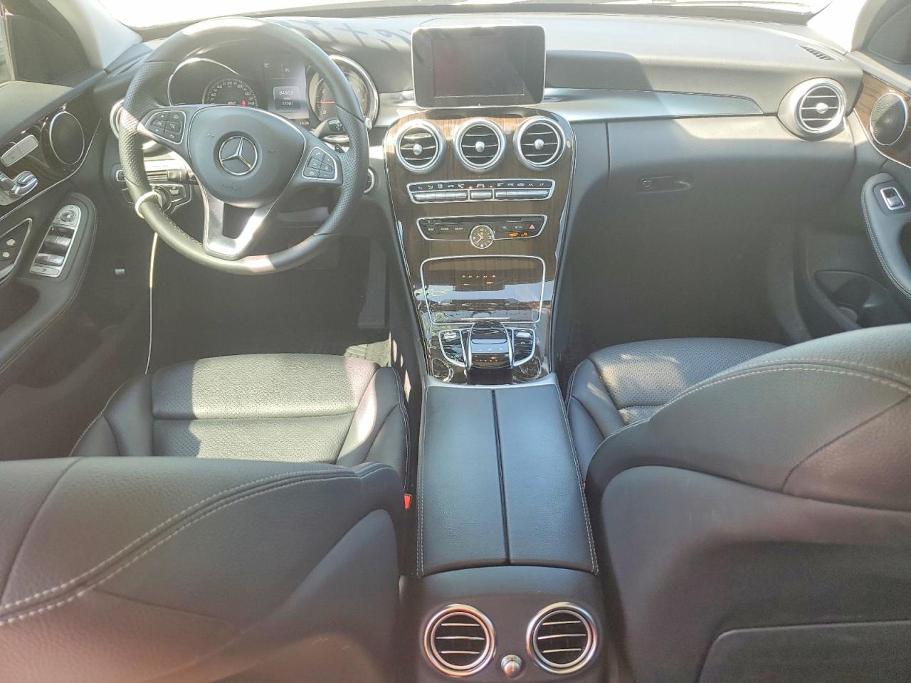 2016 MERCEDES-BENZ C-CLASS
