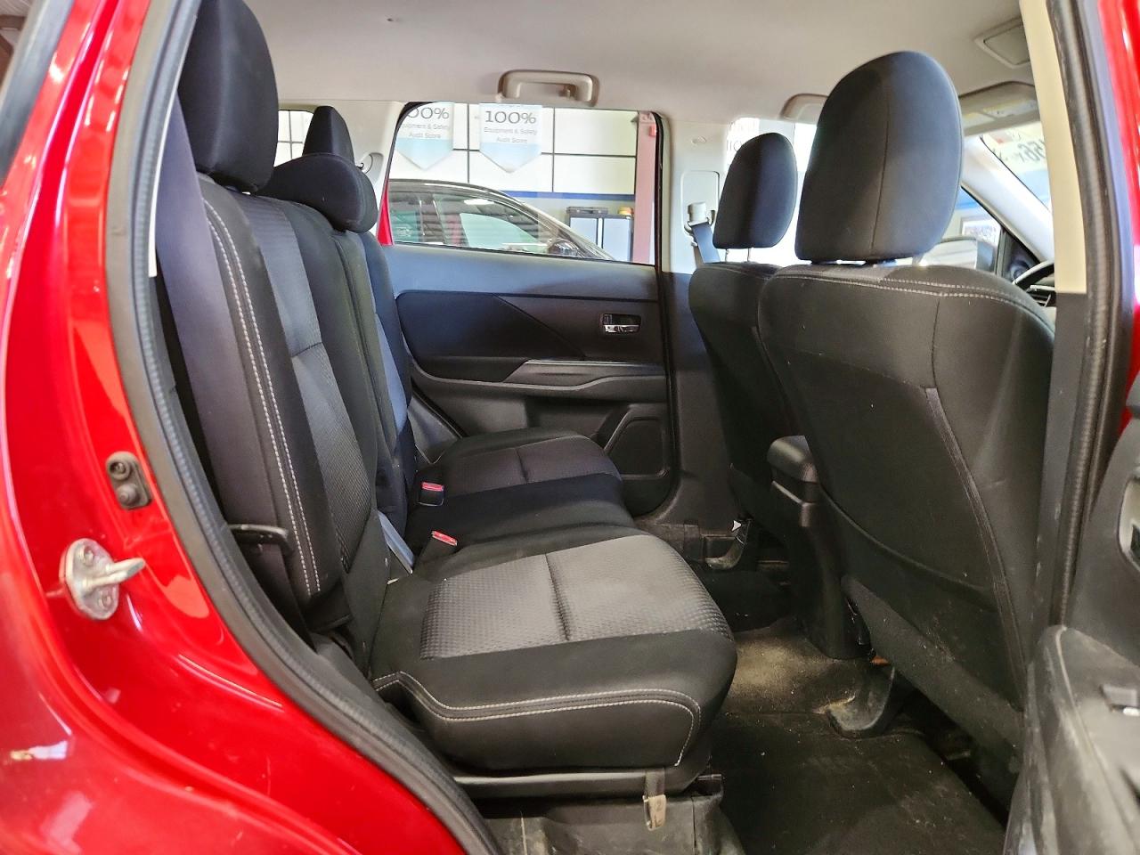 2016 MITSUBISHI OUTLANDER