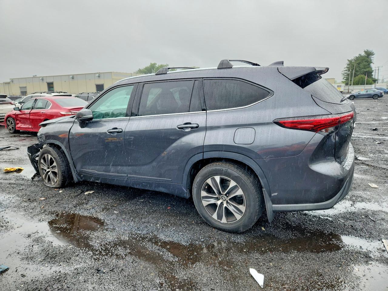 2021 TOYOTA HIGHLANDER