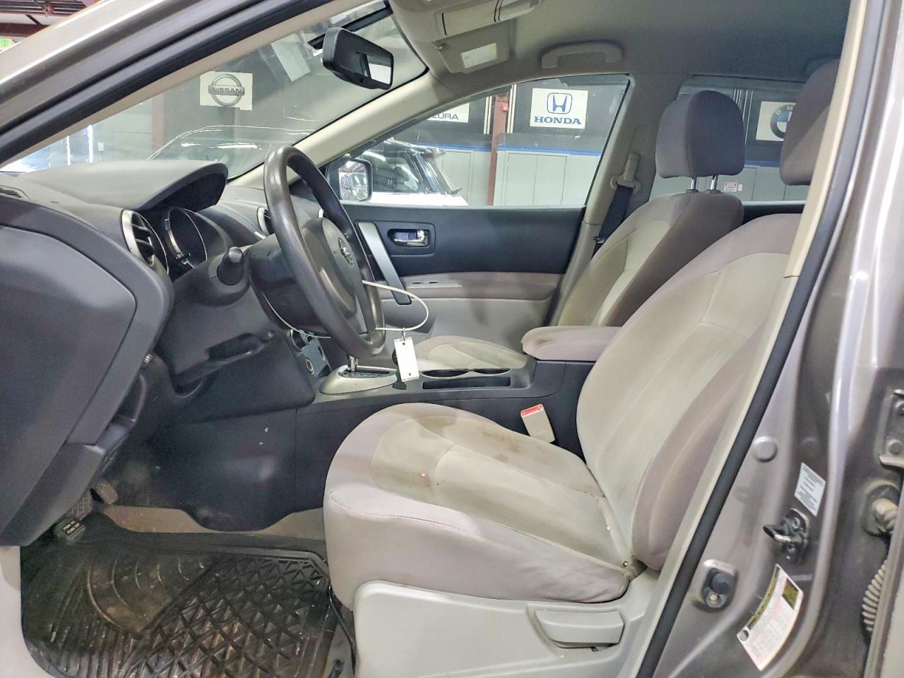 2010 NISSAN ROGUE