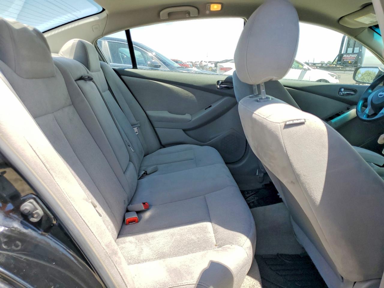 2010 NISSAN ALTIMA