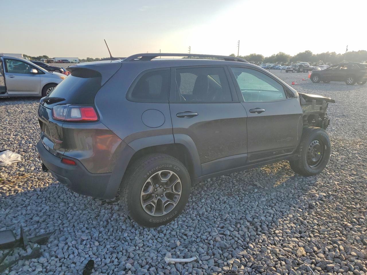 2020 JEEP CHEROKEE