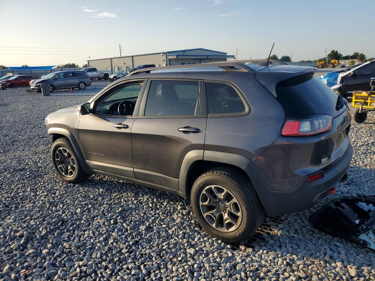 2020 JEEP CHEROKEE