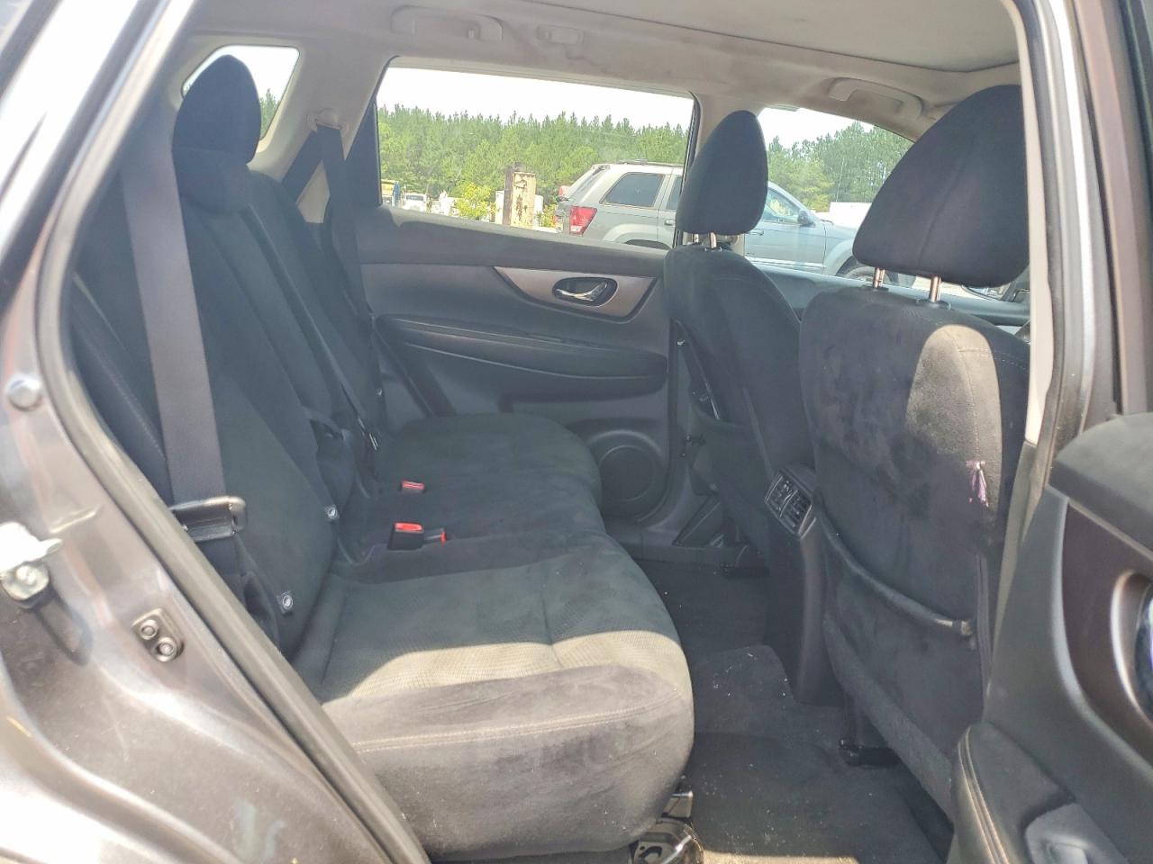 2015 NISSAN ROGUE