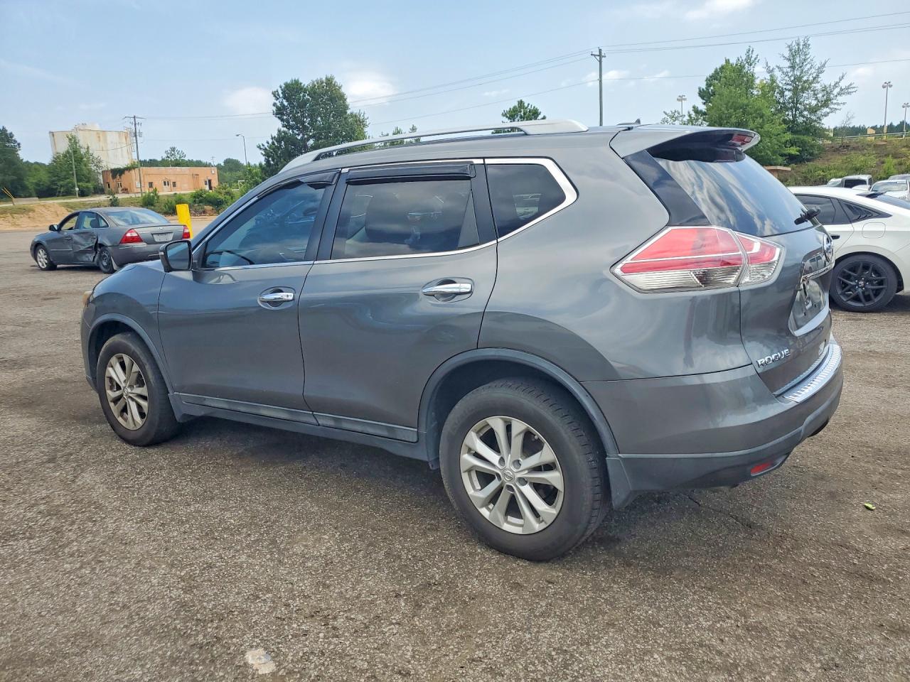 2015 NISSAN ROGUE