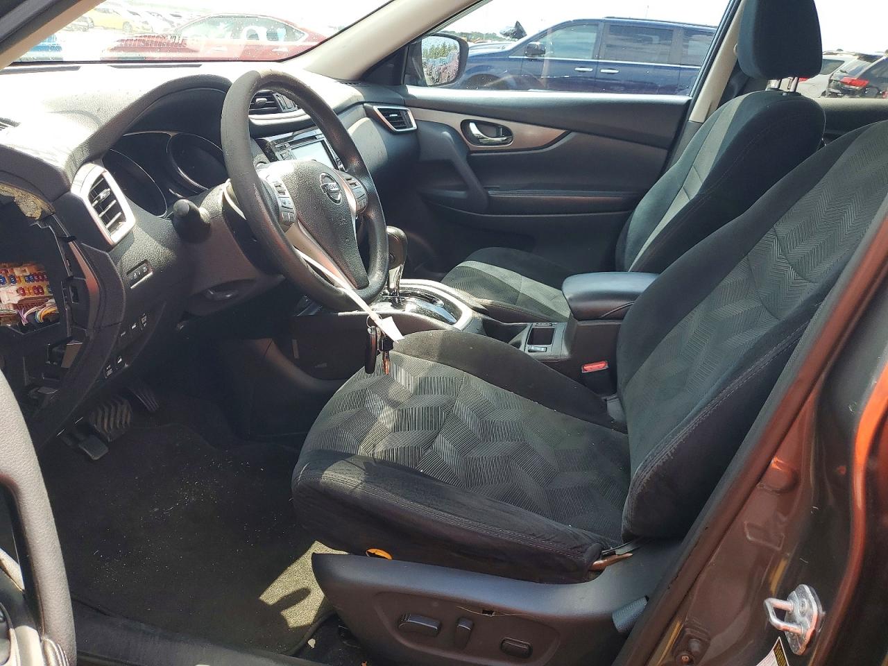 2015 NISSAN ROGUE