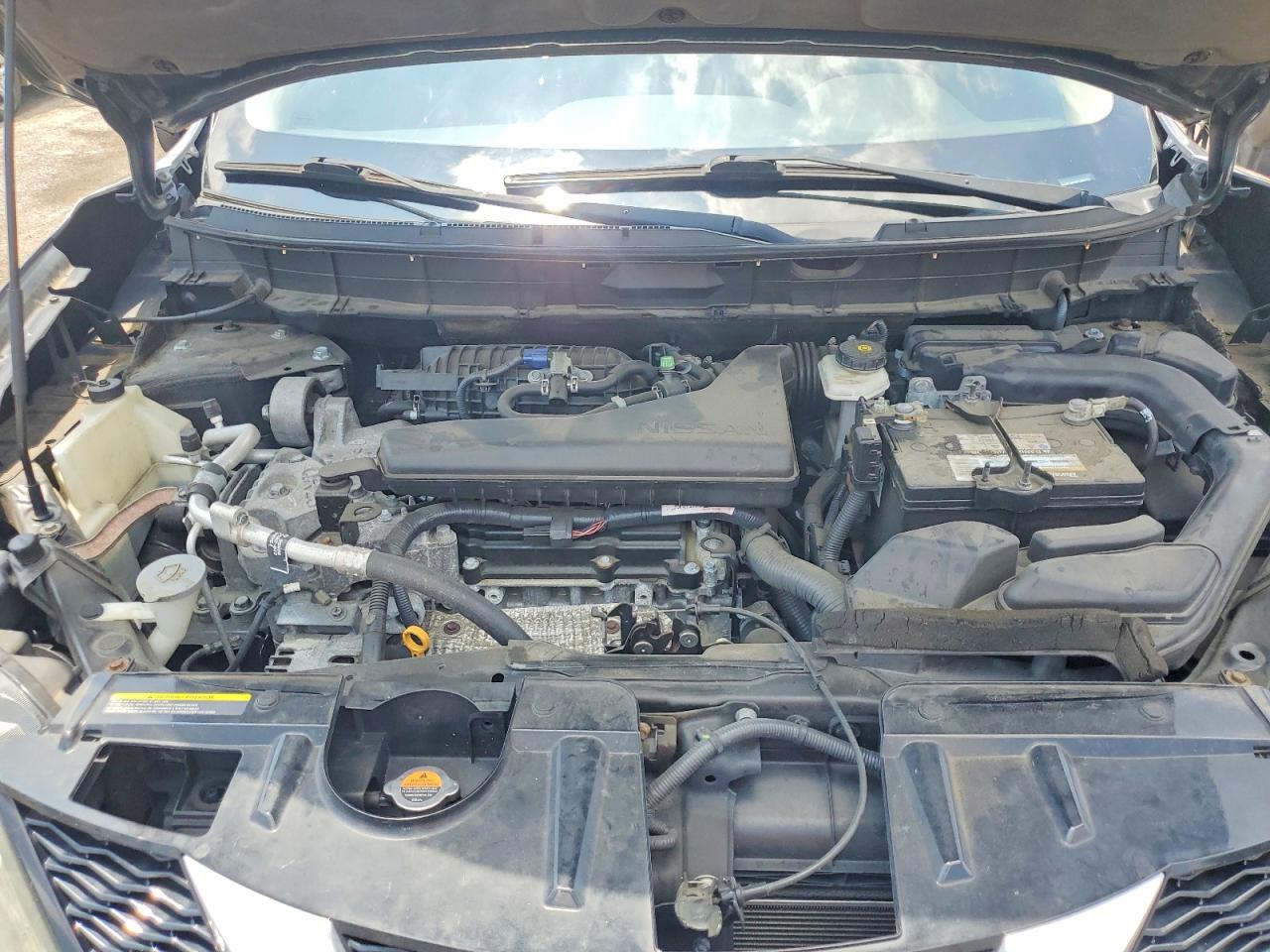 2015 NISSAN ROGUE