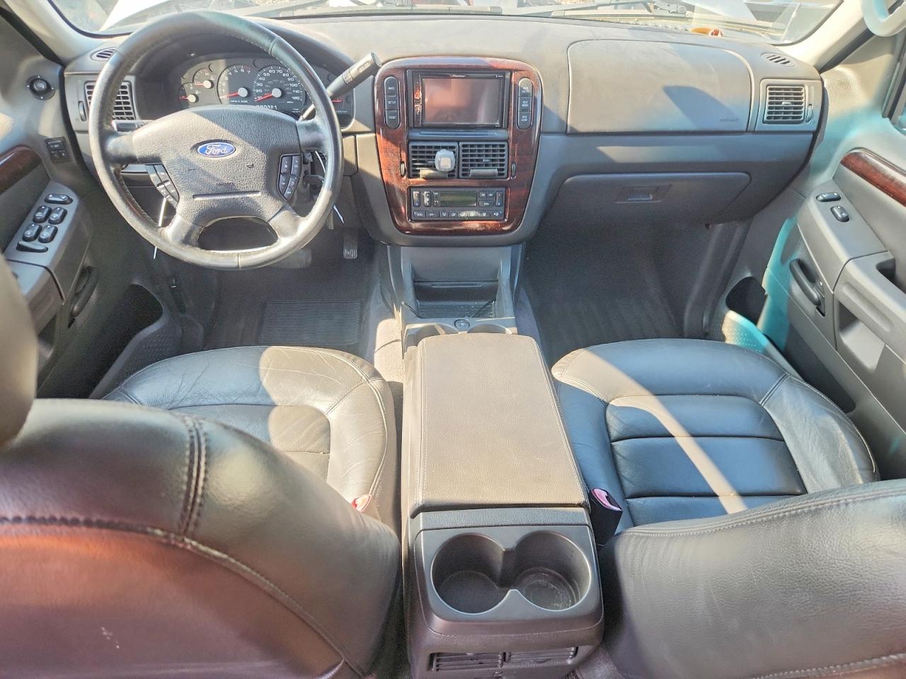 2005 FORD EXPLORER