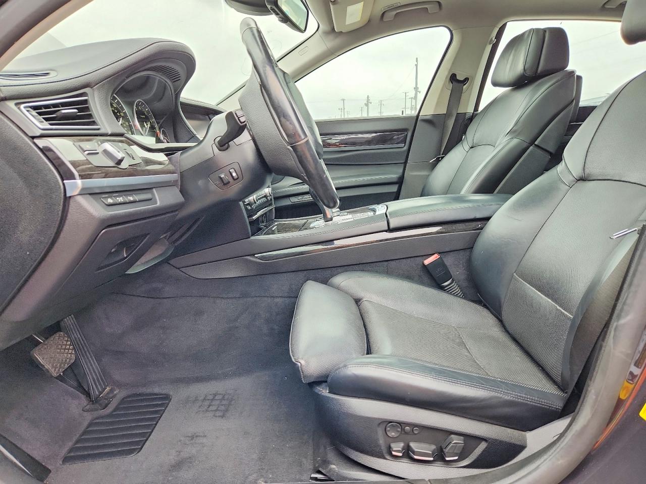 2012 BMW 7 SERIES