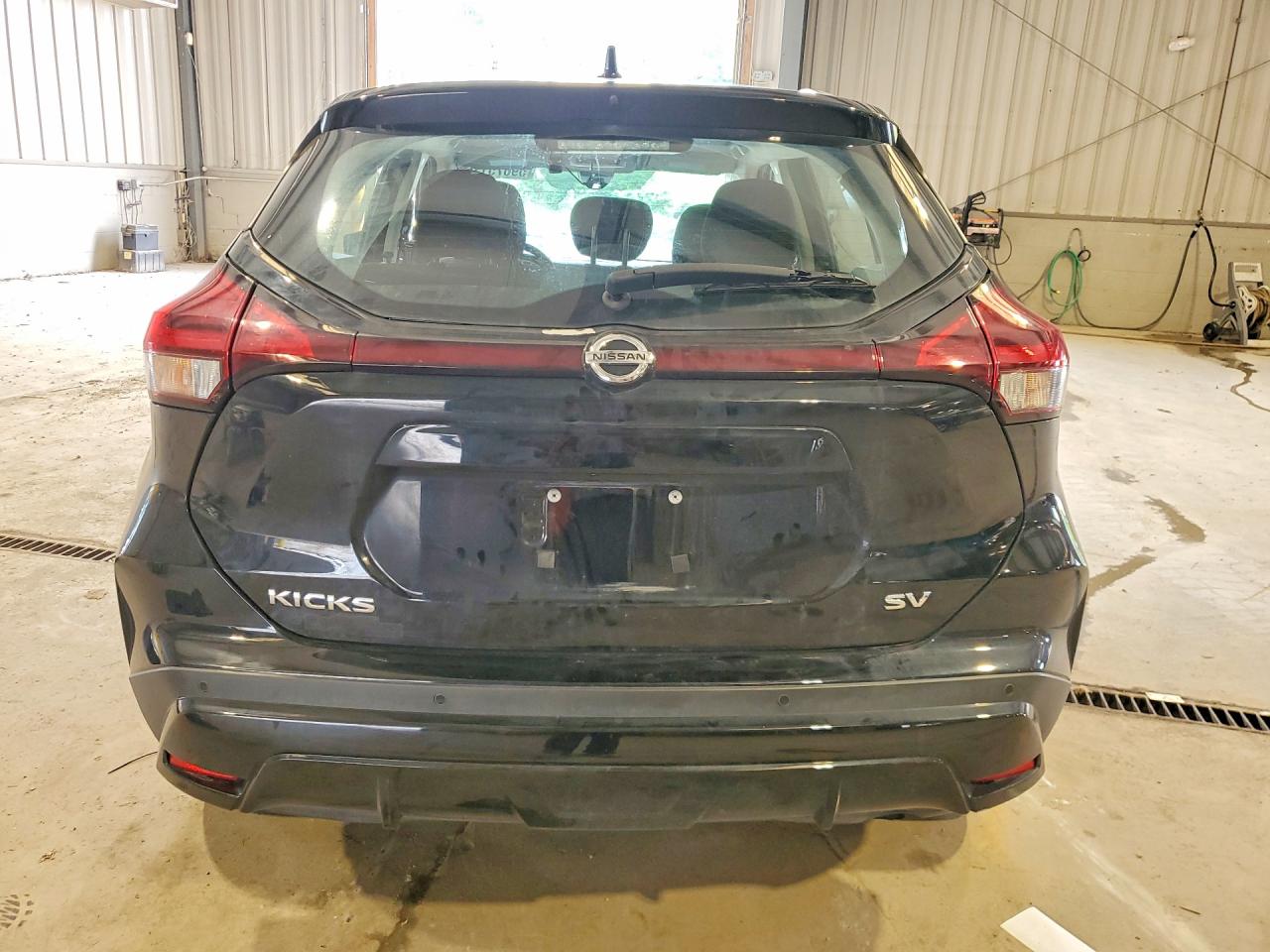 2021 NISSAN KICKS