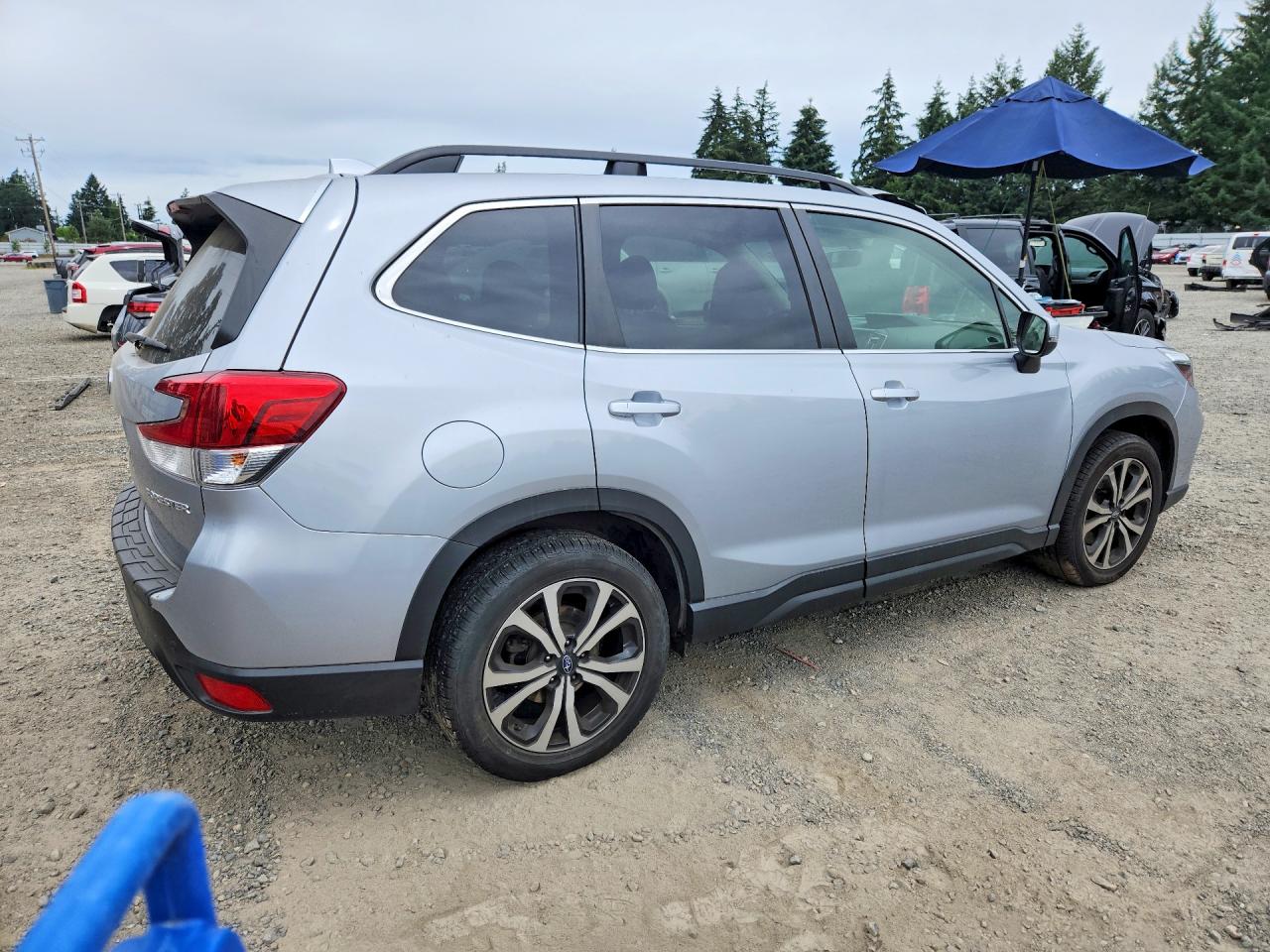 2019 SUBARU FORESTER