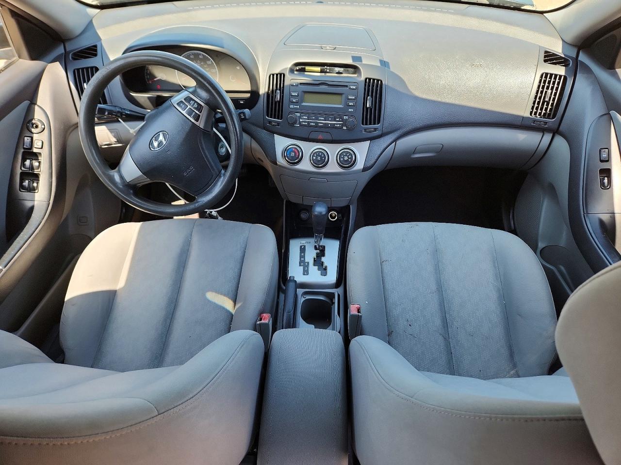 2010 HYUNDAI ELANTRA