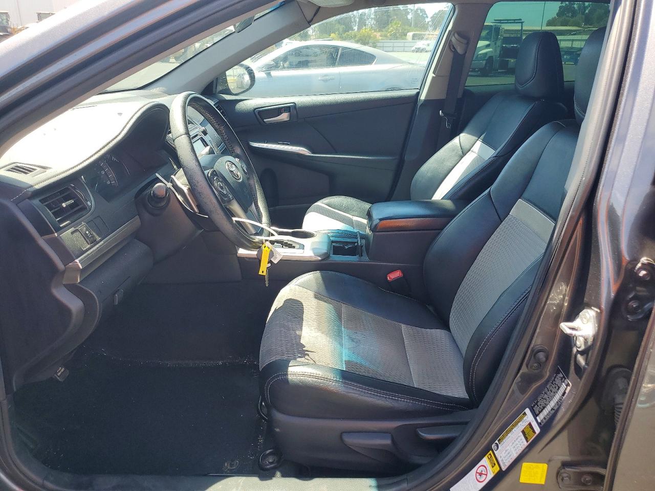 2013 TOYOTA CAMRY