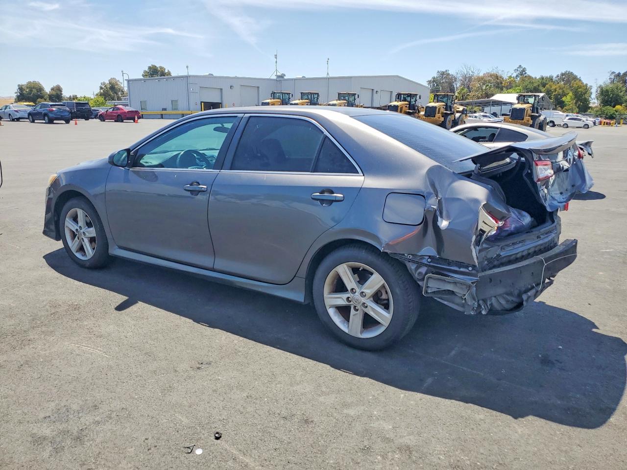 2013 TOYOTA CAMRY