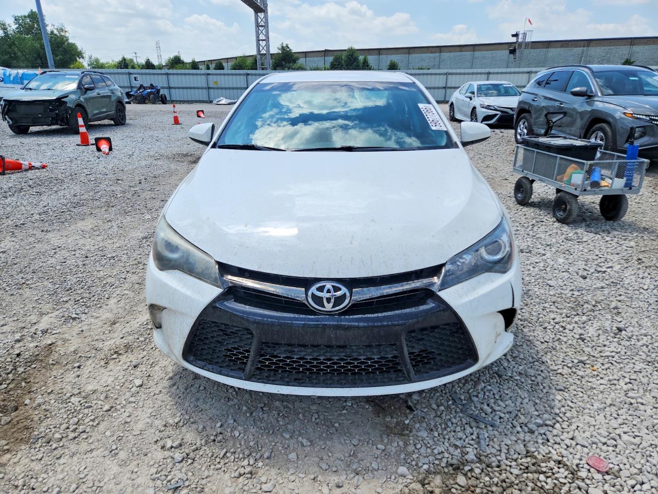 2017 TOYOTA CAMRY