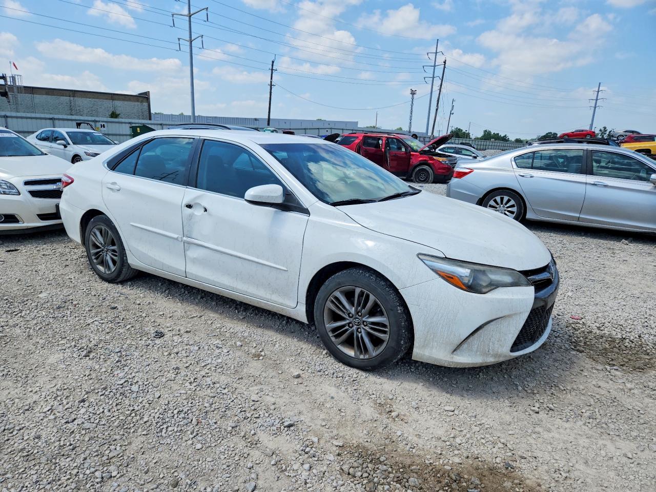 2017 TOYOTA CAMRY