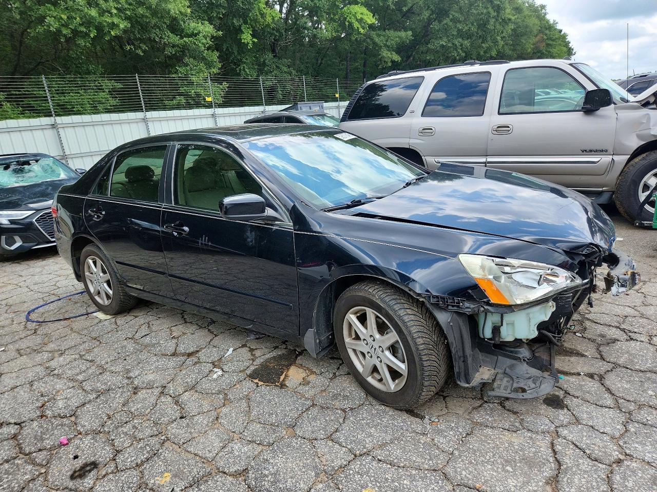 2004 HONDA ACCORD