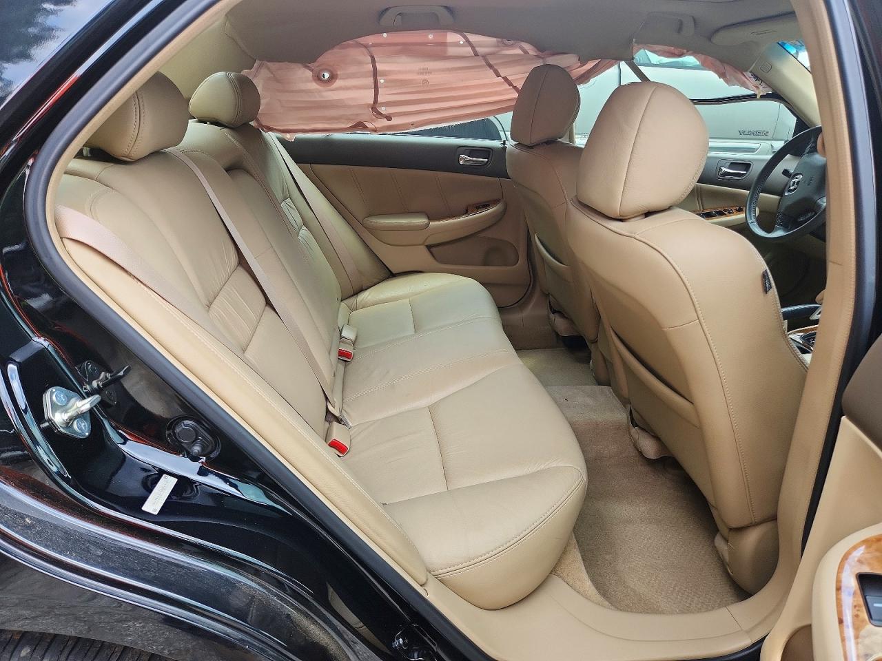 2004 HONDA ACCORD