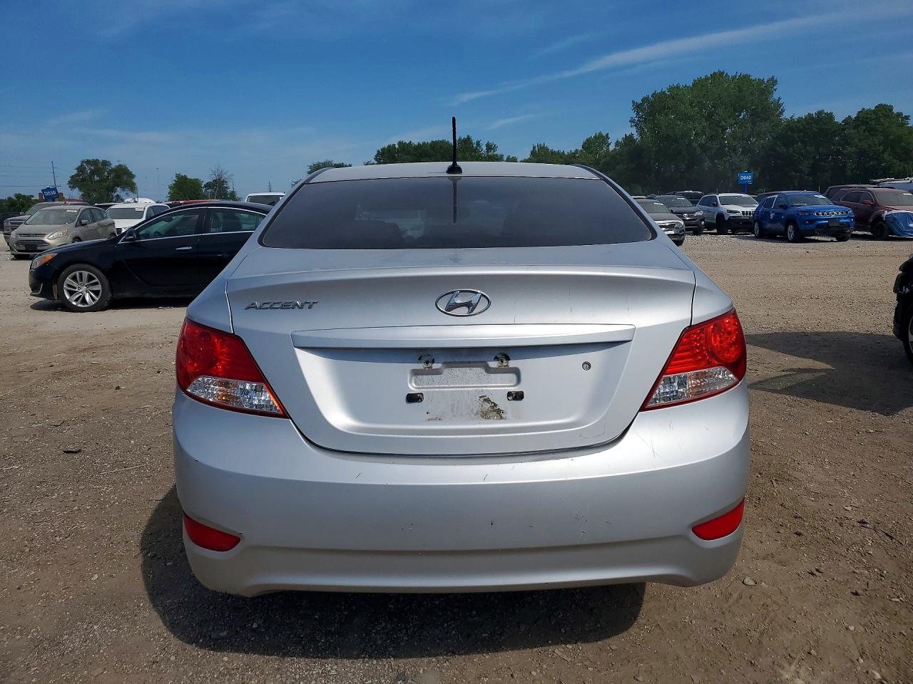2012 HYUNDAI ACCENT