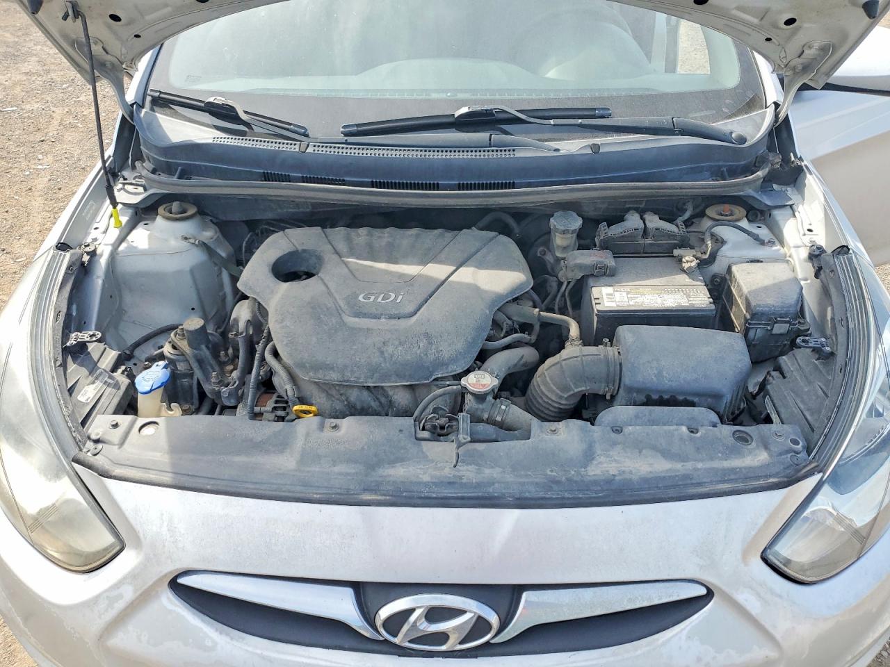 2012 HYUNDAI ACCENT