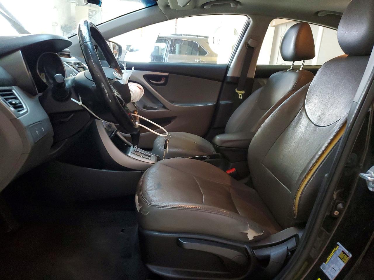 2011 HYUNDAI ELANTRA