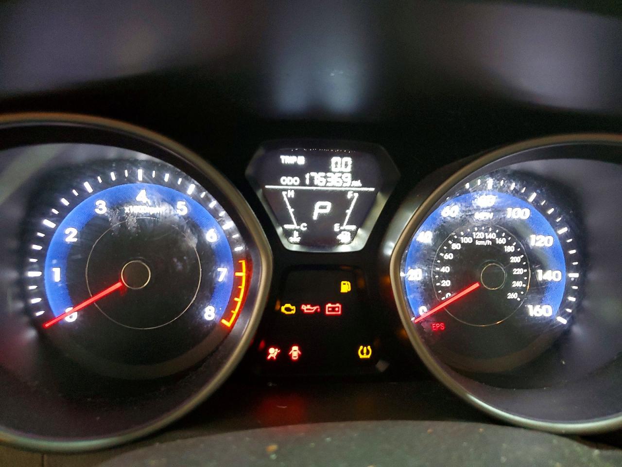 2011 HYUNDAI ELANTRA