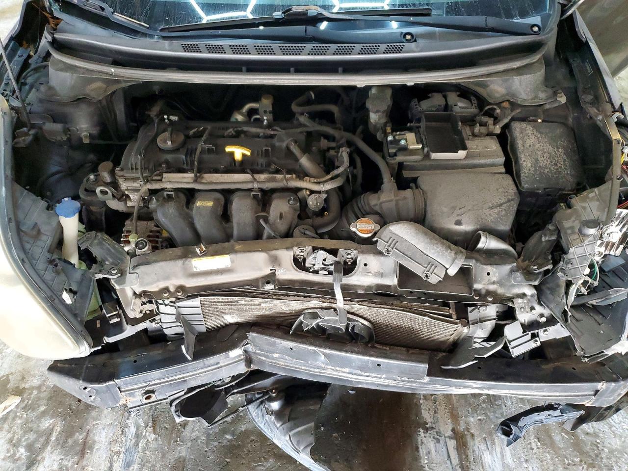 2011 HYUNDAI ELANTRA