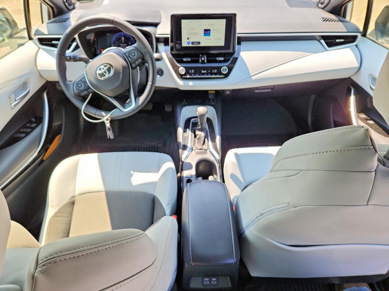2026 TOYOTA COROLLA