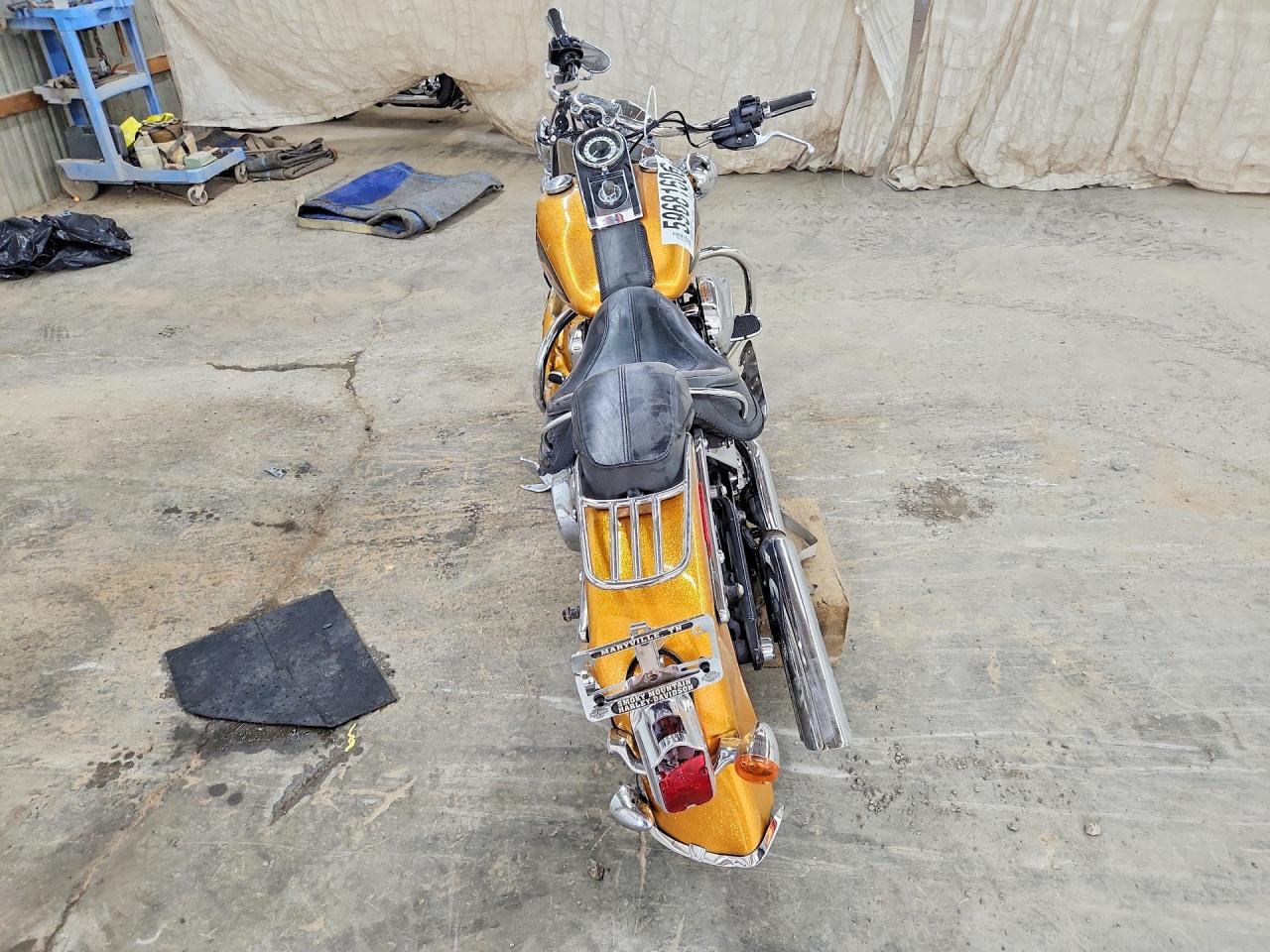 2016 HARLEY-DAVIDSON FL