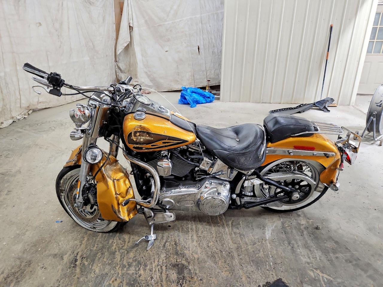 2016 HARLEY-DAVIDSON FL