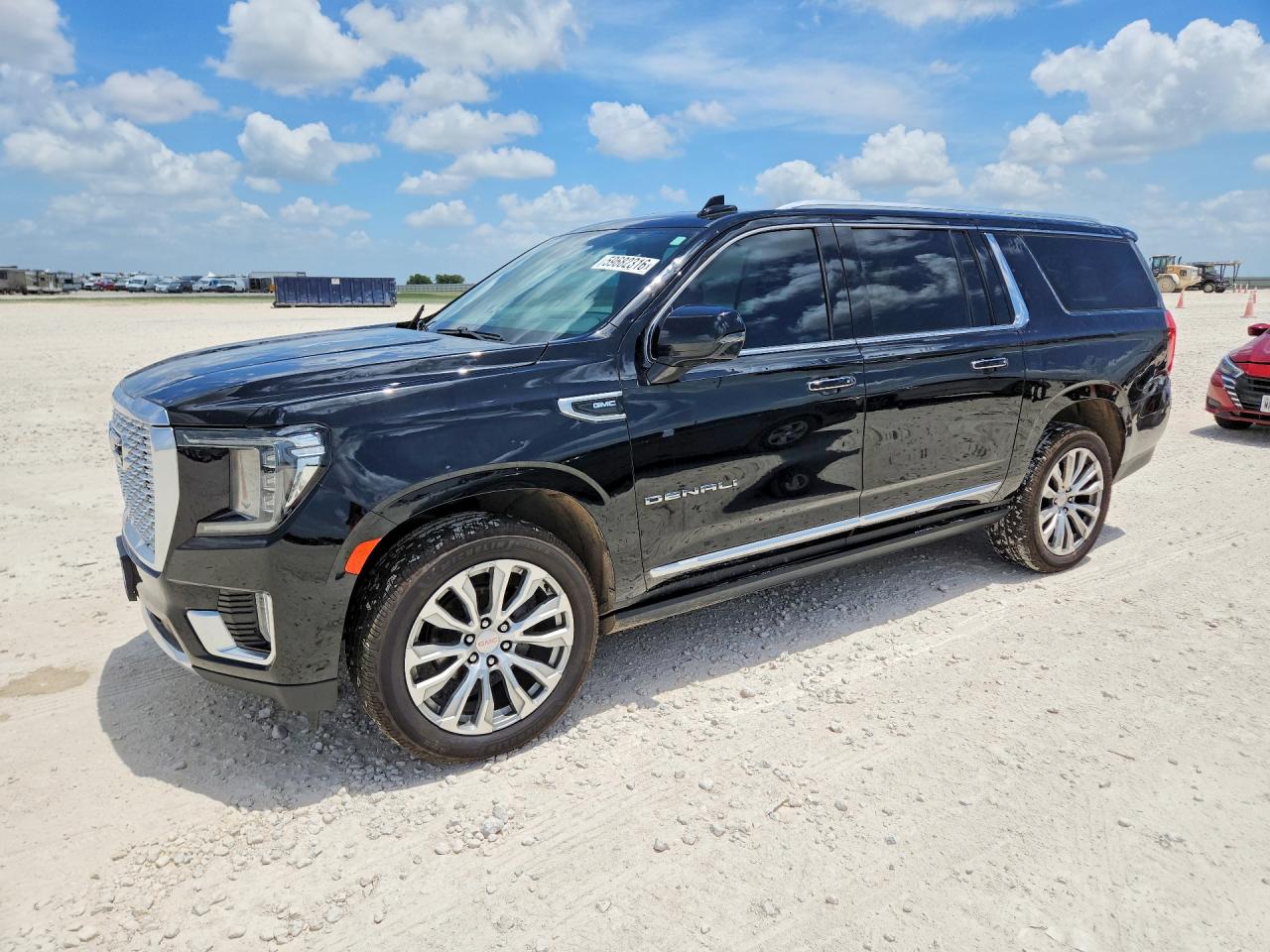 2022 GMC YUKON