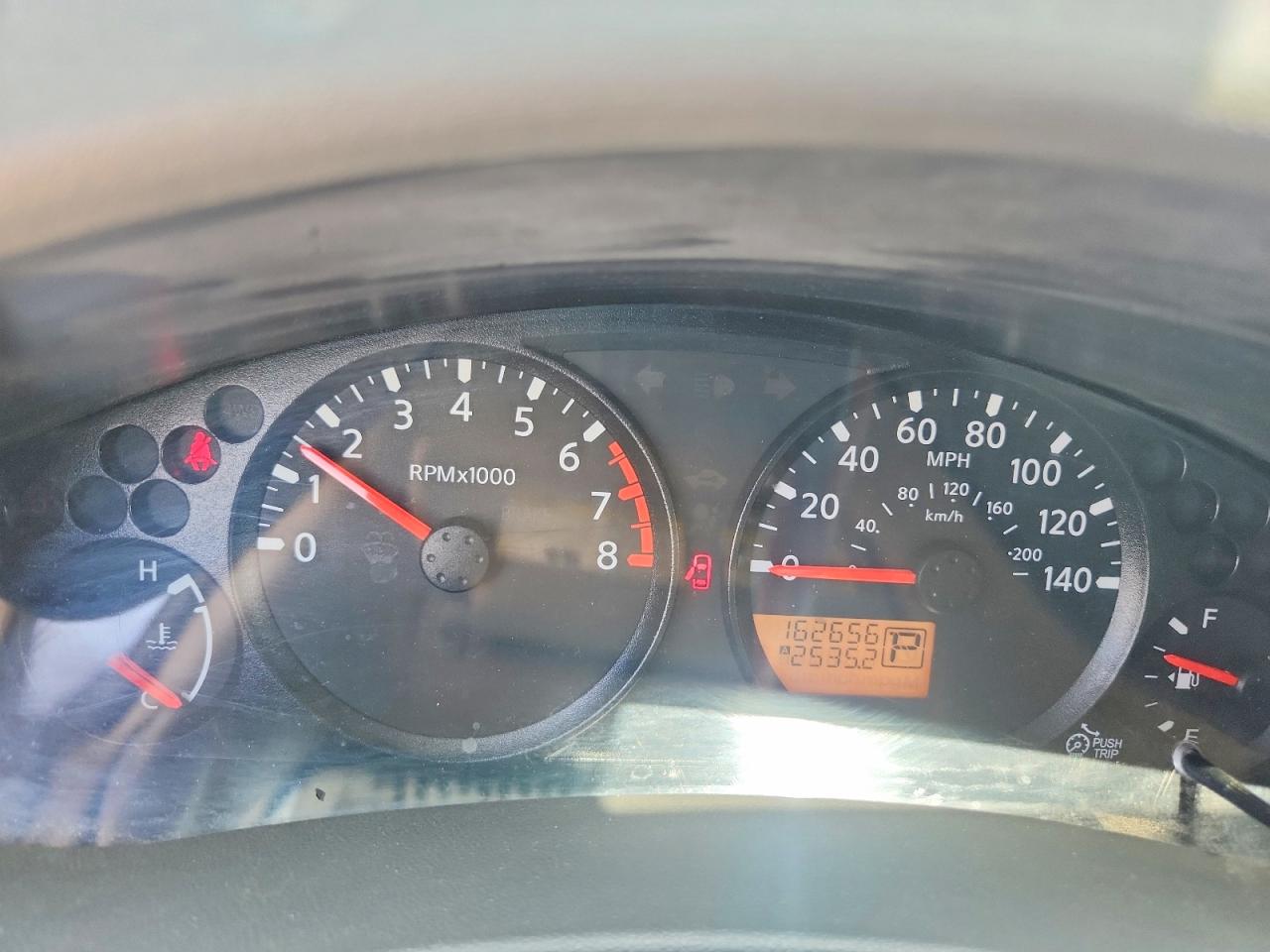 2013 NISSAN FRONTIER