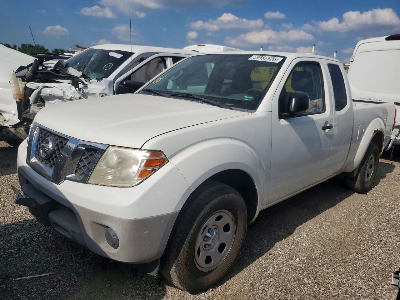 2013 NISSAN FRONTIER