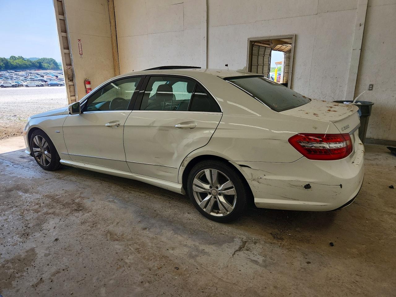 2011 MERCEDES-BENZ E-CLASS