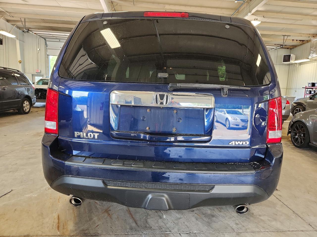 2015 HONDA PILOT