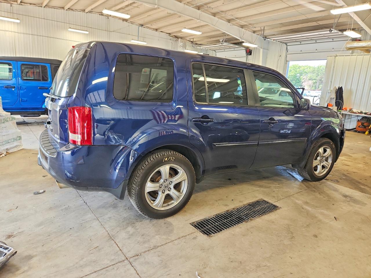 2015 HONDA PILOT