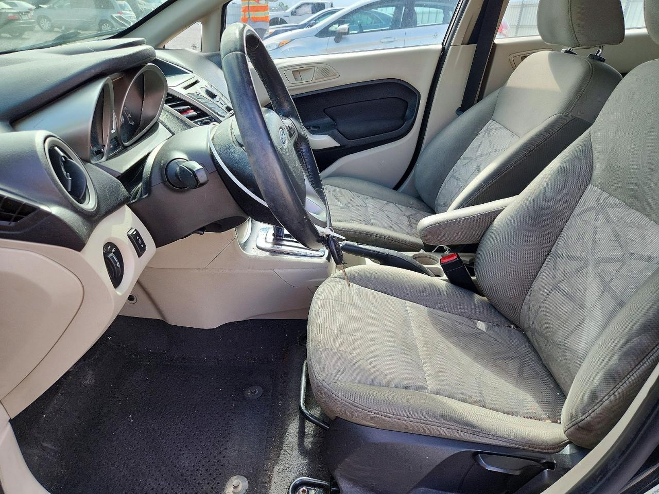 2013 FORD FIESTA