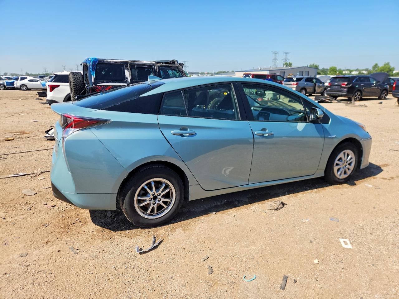 2016 TOYOTA PRIUS