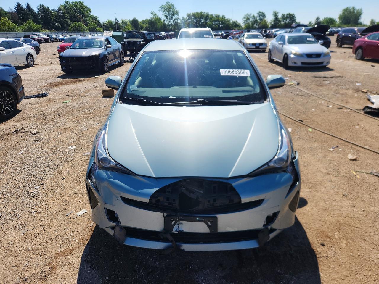 2016 TOYOTA PRIUS