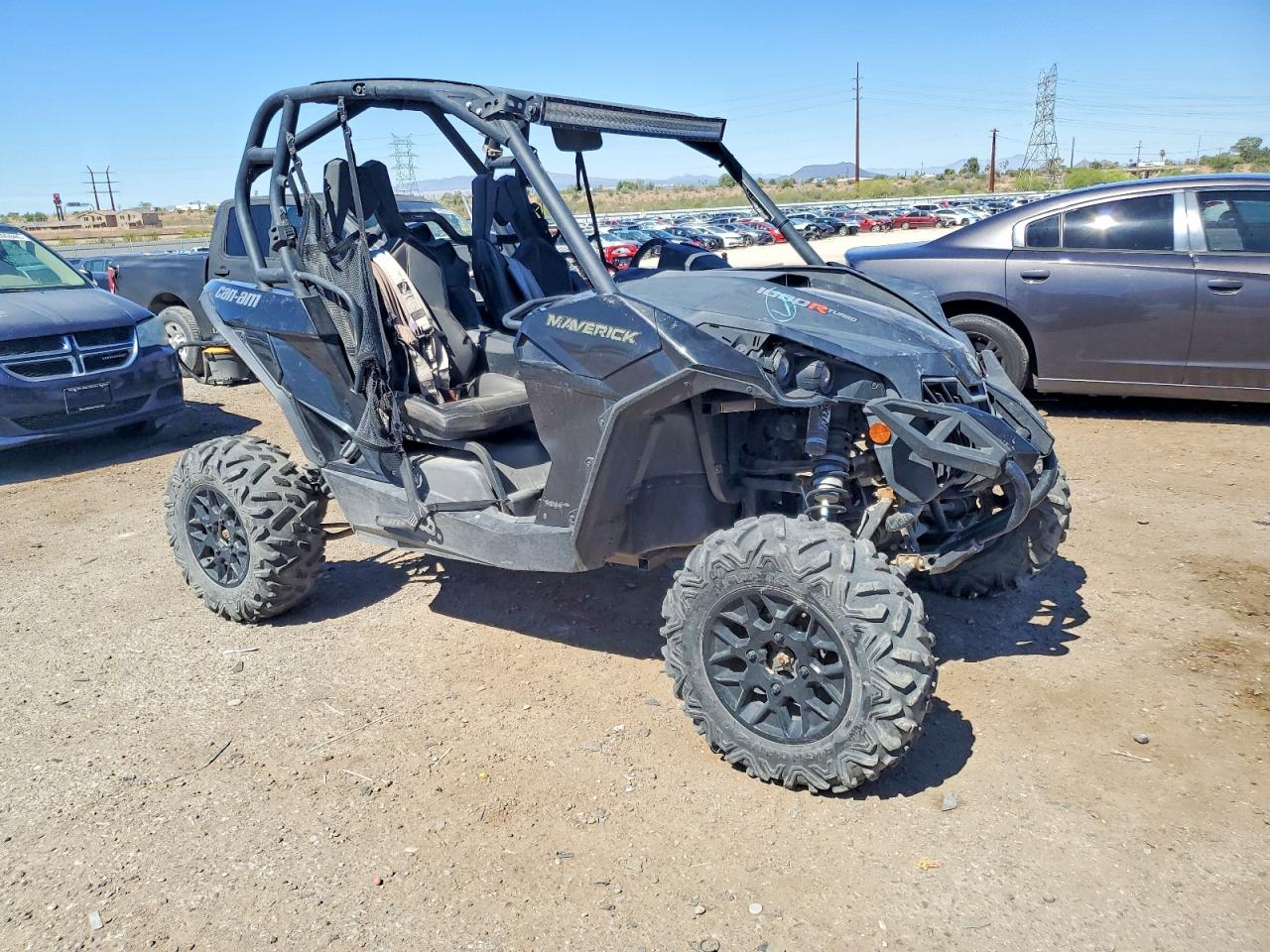 2017 CAN-AM SIDEBYSIDE