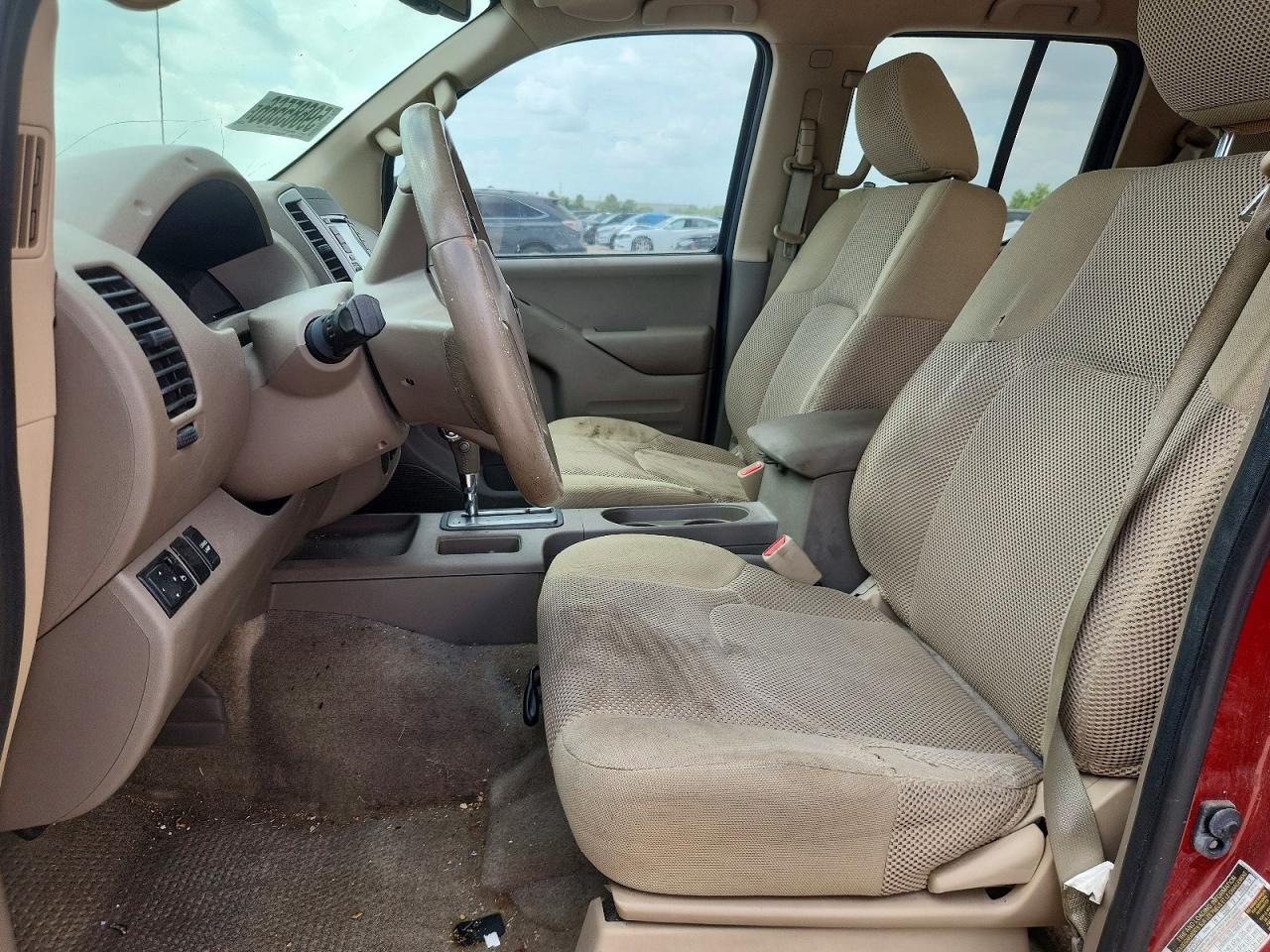 2017 NISSAN FRONTIER