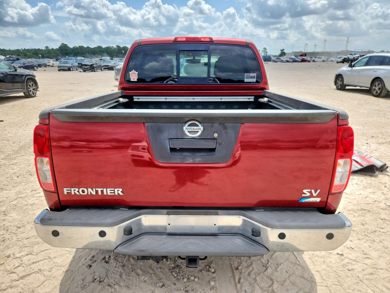 2017 NISSAN FRONTIER